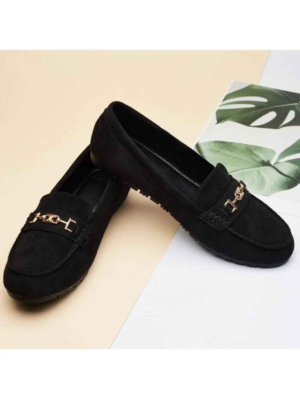 Women's Black Velvet Comfort Walking Pull On Leisure Slip On Loafer Flat Shoes